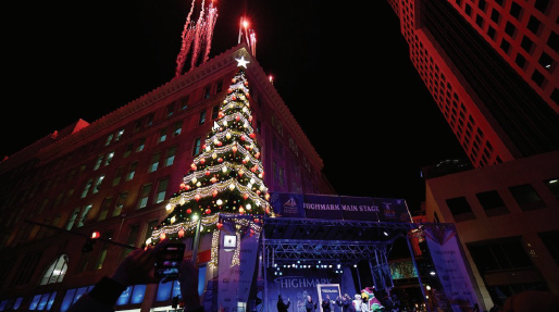 photo of the christmas tree at highmark first ave place
